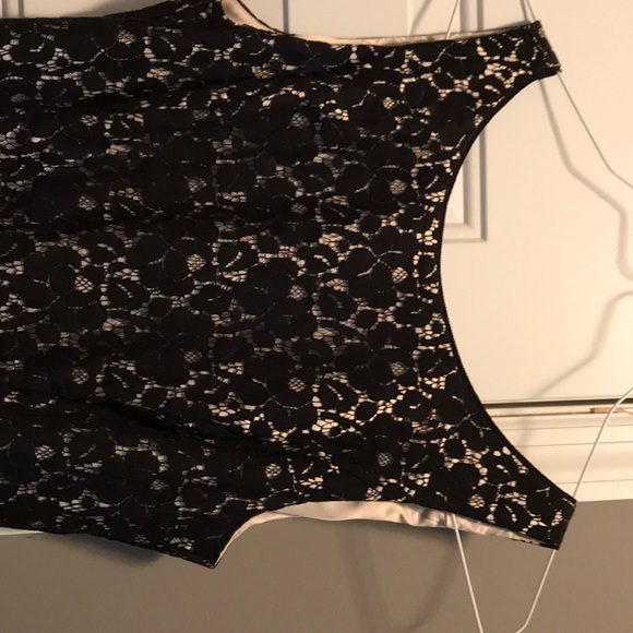 White House black market dress - Picture 3 of 8